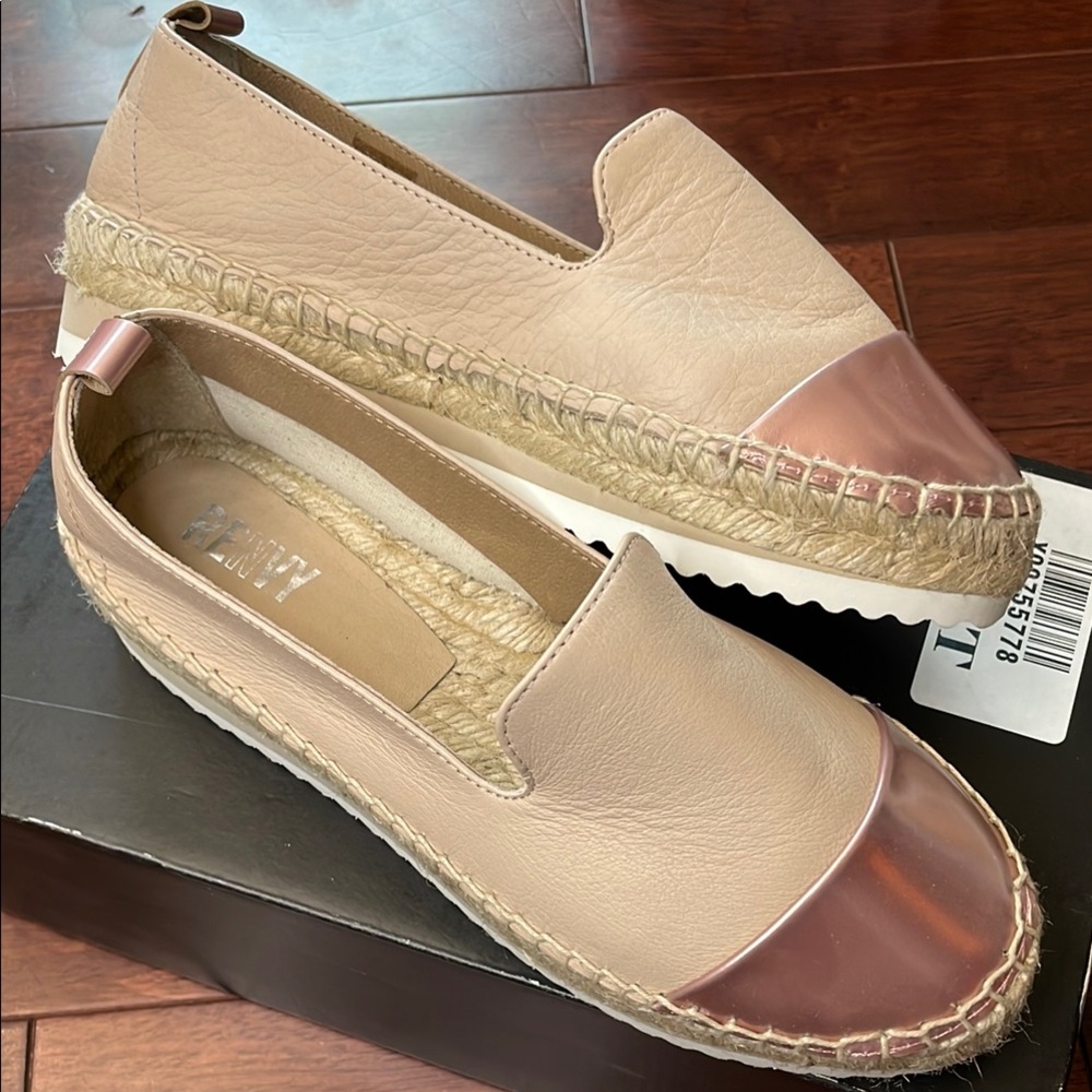 NIB Renvy Pink Cap Toe Leather Nude Espadrille Slip On Loafers 6.5